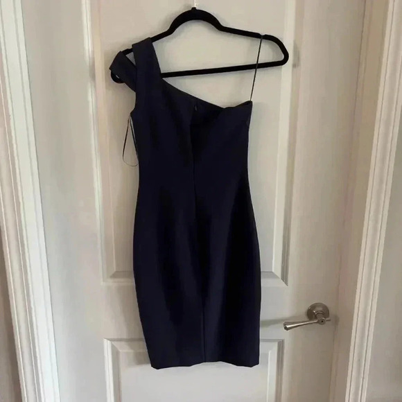 94 Likely One Shoulder Navy Blue Dress Size 0 - Picture 6 of 6